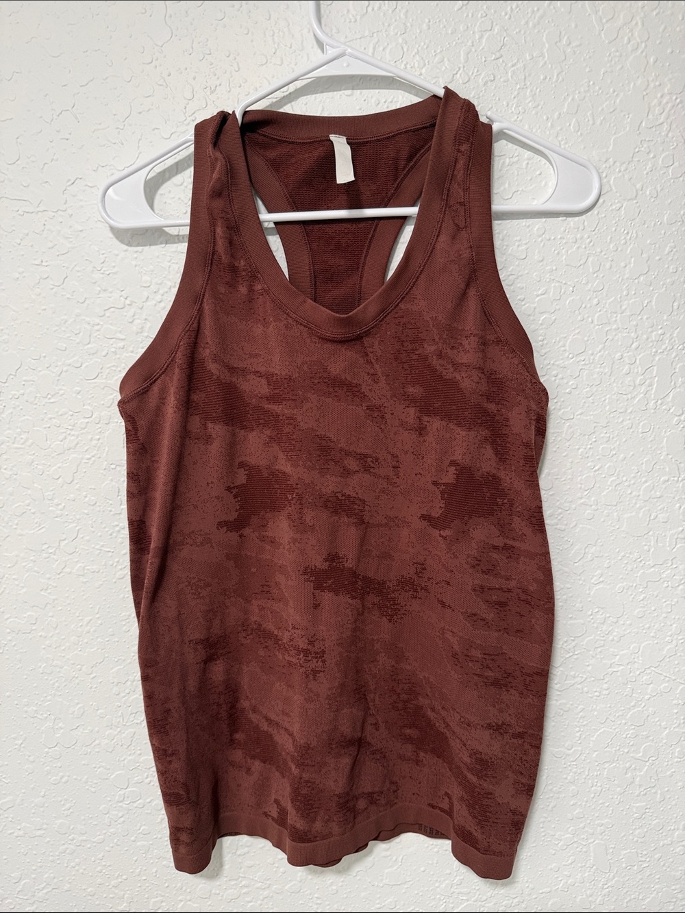 ATHLETA Camo Racerback Tank Top Size Medium